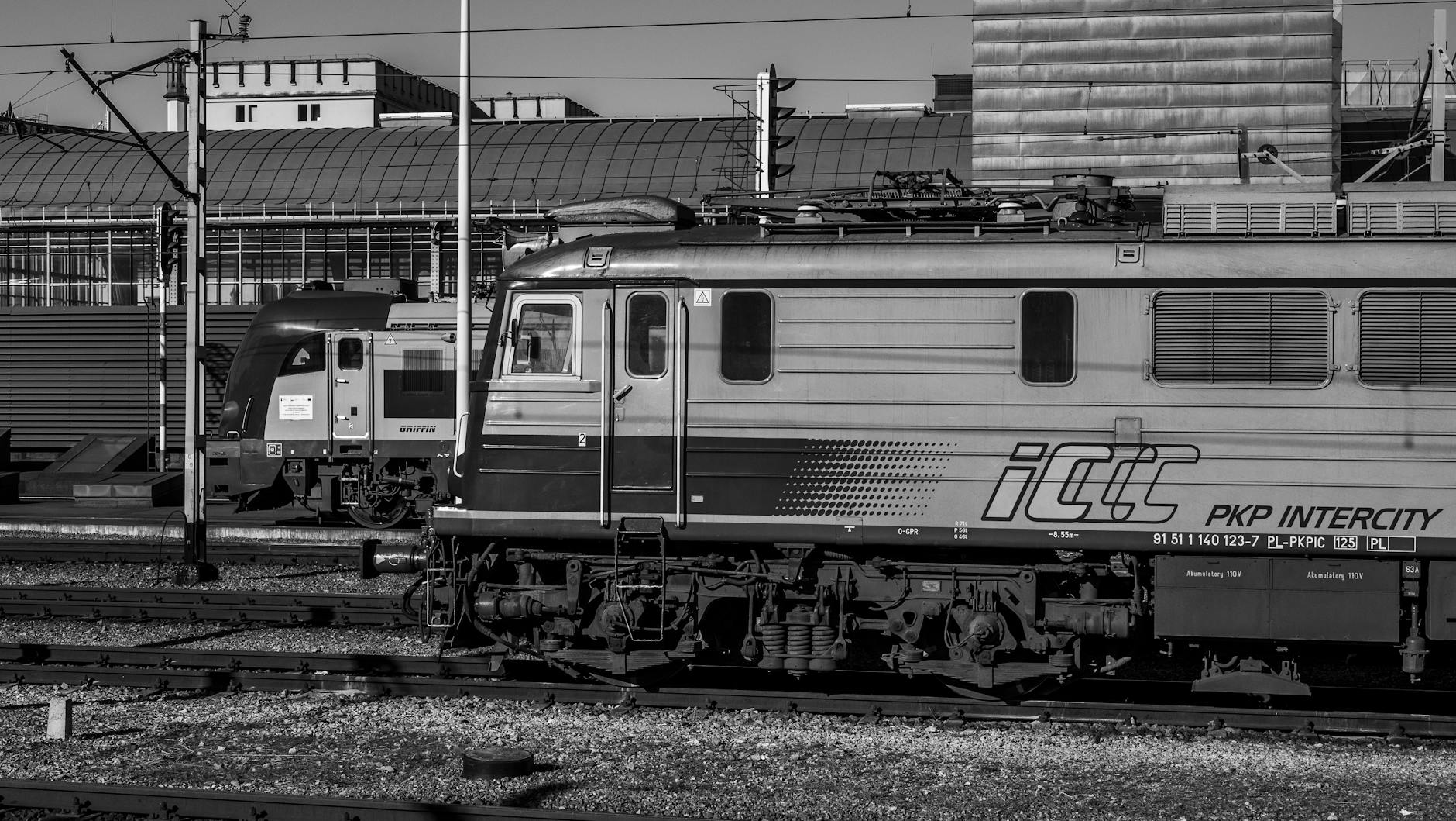 Rozbiórka głównego gmachu dworca PKP w Częstochowie - trwa modernizacja infrastruktury kolejowej.