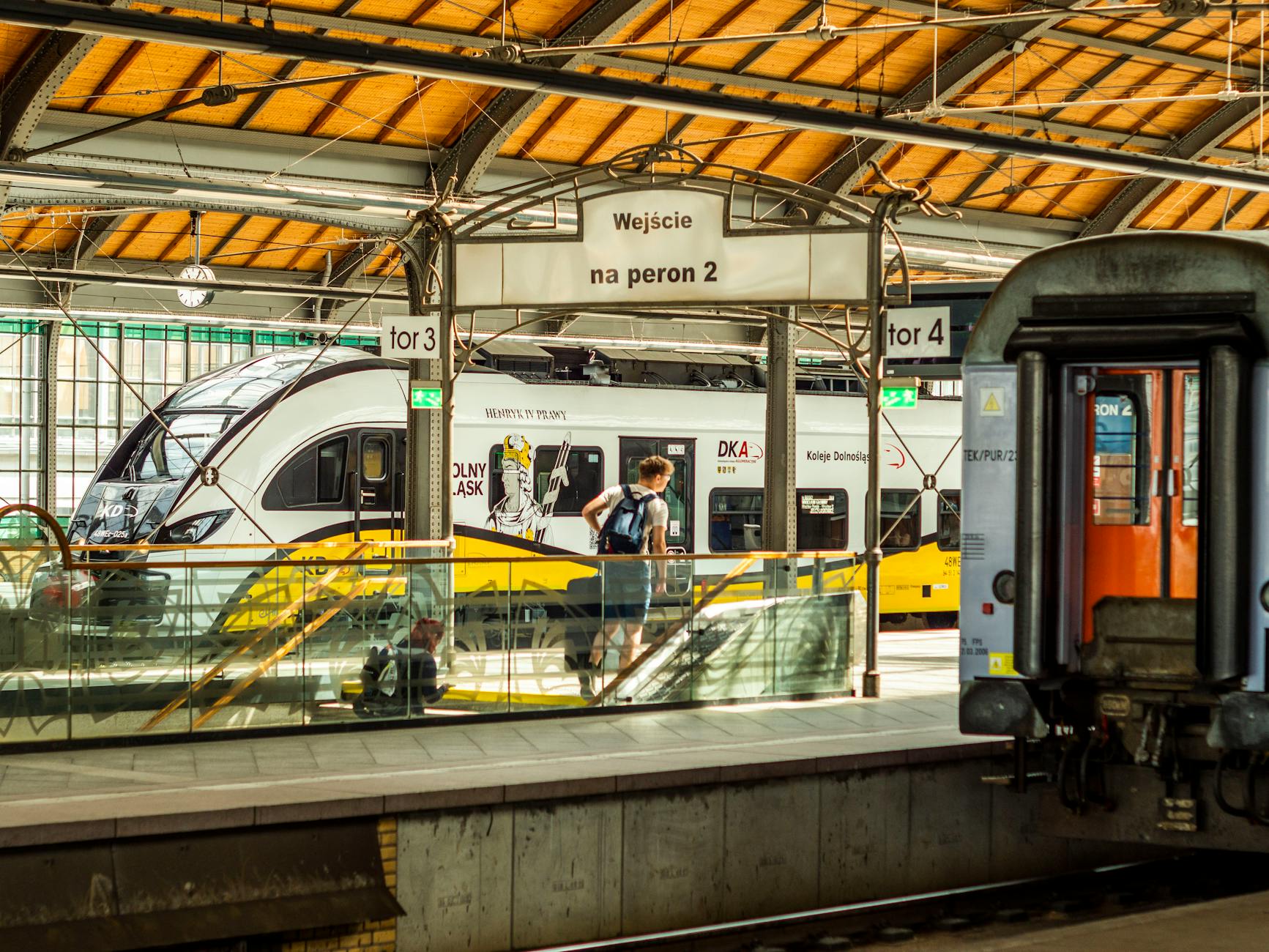 Prace w miejskiej zieleni i incydent na torach w Częstochowie - informacje dla mieszkańców